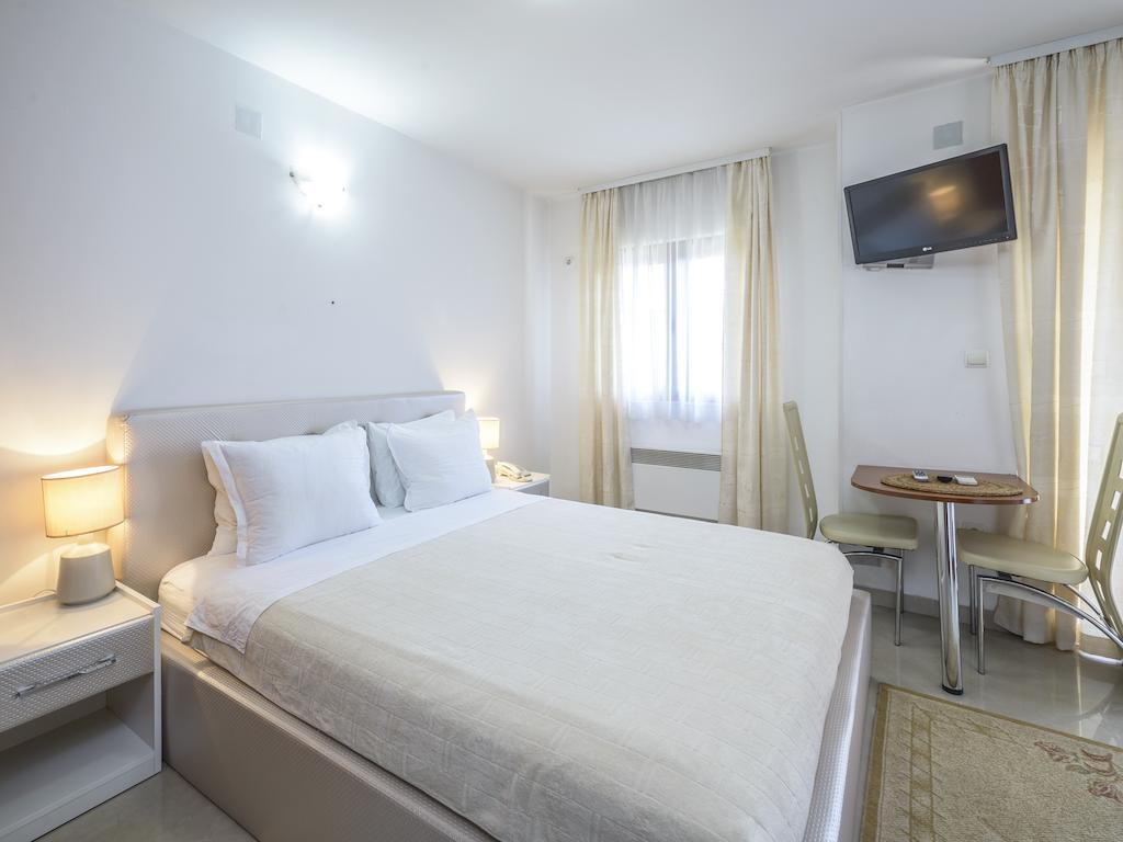 Captain Apartments Budva Habitación foto